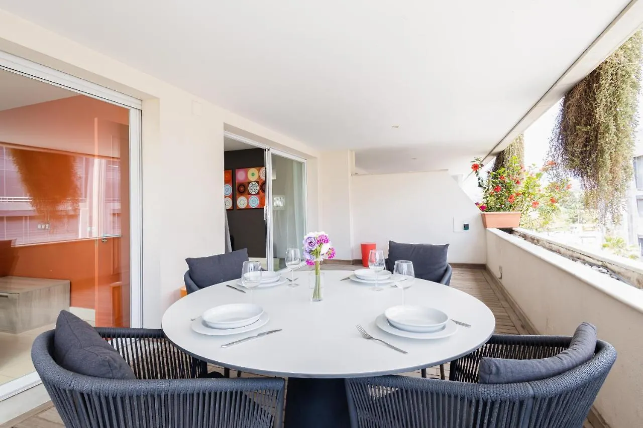 公寓 Puerto Banus, Edificio Tembo, 2 Bedroom Apartment, Parking And Pool 马尔韦利亚