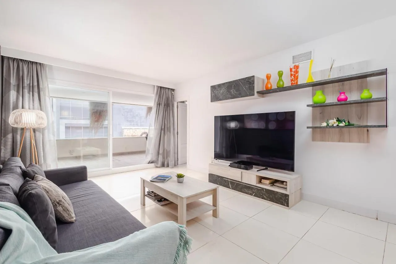 Luxury 2 bedroom apartment in Puerto Banús, parking&pool Marbella