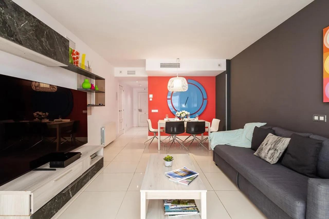 Puerto Banus, Edificio Tembo, 2 Bedroom Apartment, Parking And Pool Марбелья Испания